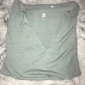 V neck cut out t-shirt.